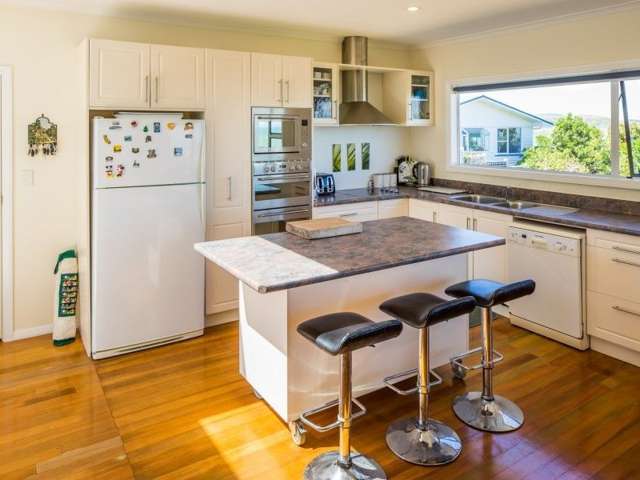 28 Roys Road Plimmerton_3