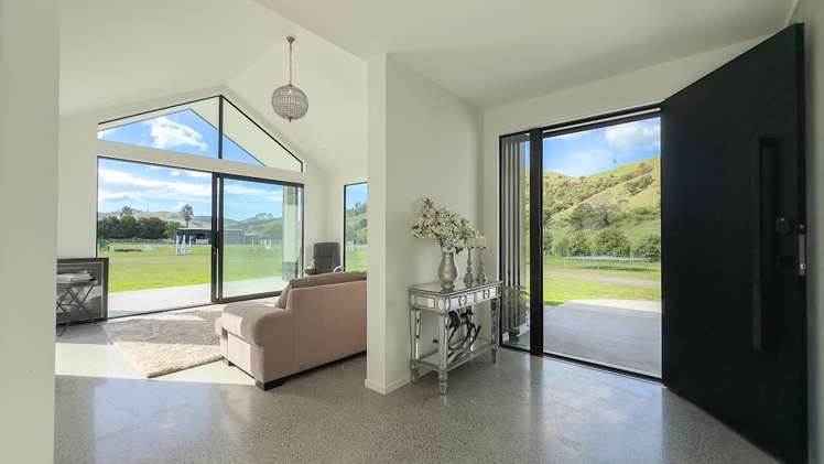 387 Wentworth Valley Road Whangamatā_6