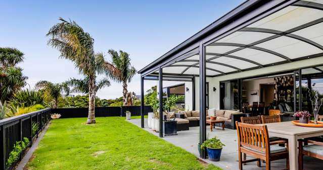 23 Links Drive Waiwhakaiho_1