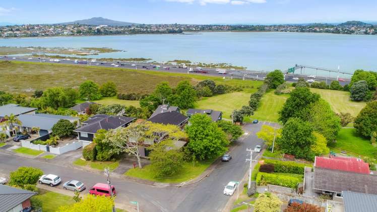 74 Mcbreen Avenue Northcote_22