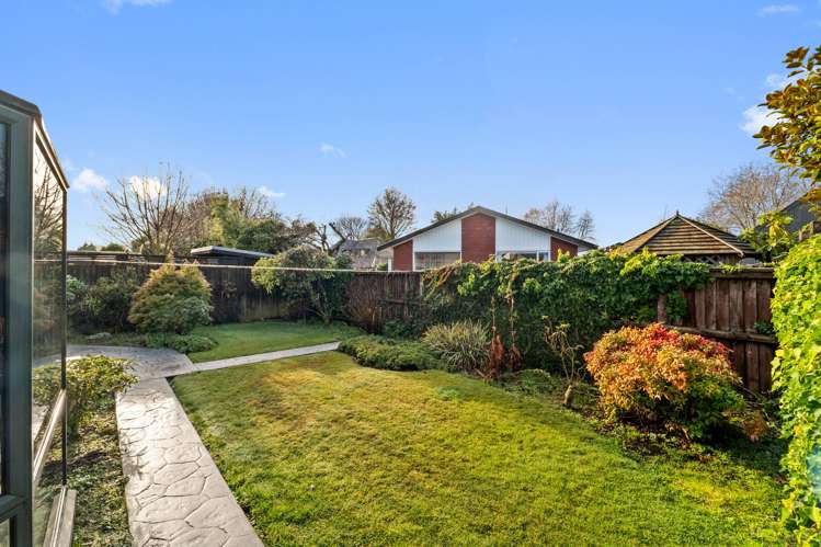 2/50 Crofton Road Harewood_14