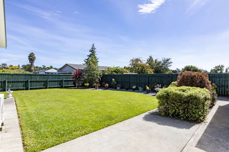 7 Latham Stubbs Crescent Waipawa_15