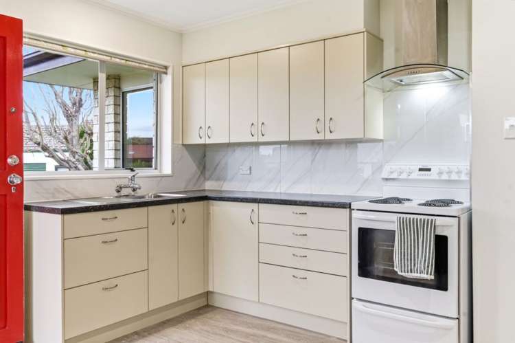 2A Mallett Place_2