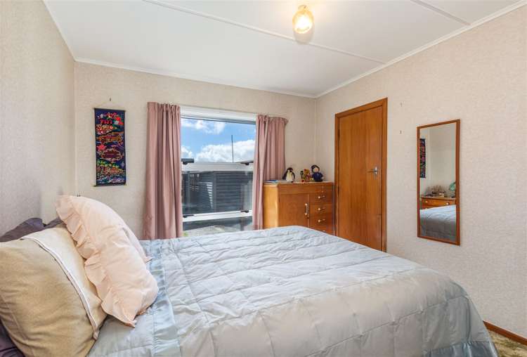 96 Russell Road Huntly_13