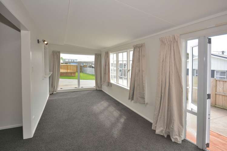 10 Alverstoke Road Parkvale_9