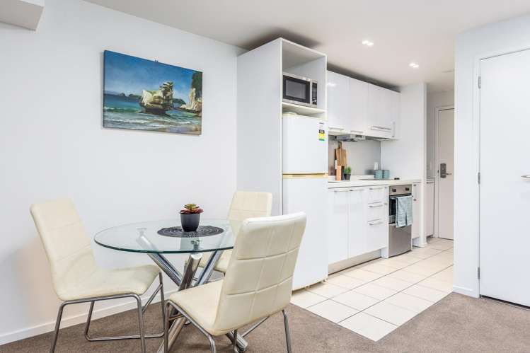 1107/152 Hobson Street Auckland Central_6