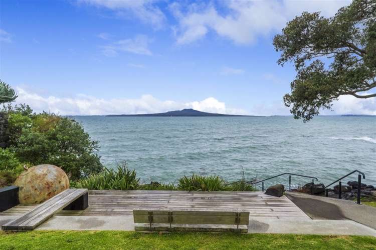 3/9 Brett Avenue Takapuna_21