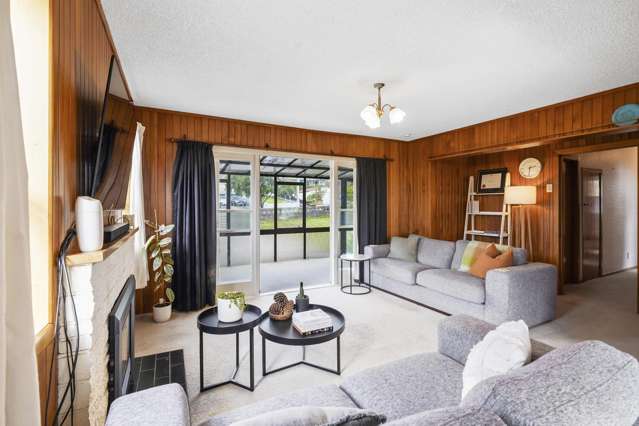 11 Thomson Avenue Dinsdale_2