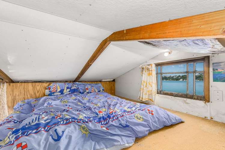 15 Boatshed, Camborne Walkway Paremata_10