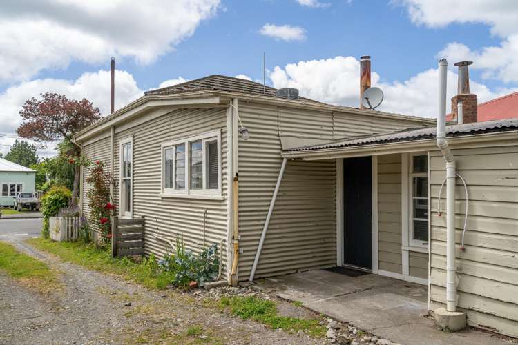 39 Albert Street Masterton_11