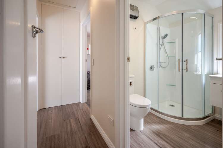 4 Cemetery Road Wainui_13