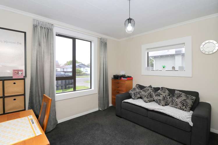 11 Robertson Street Richmond_13