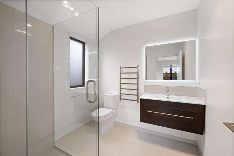 14 Eastfield Drive Lincoln_7