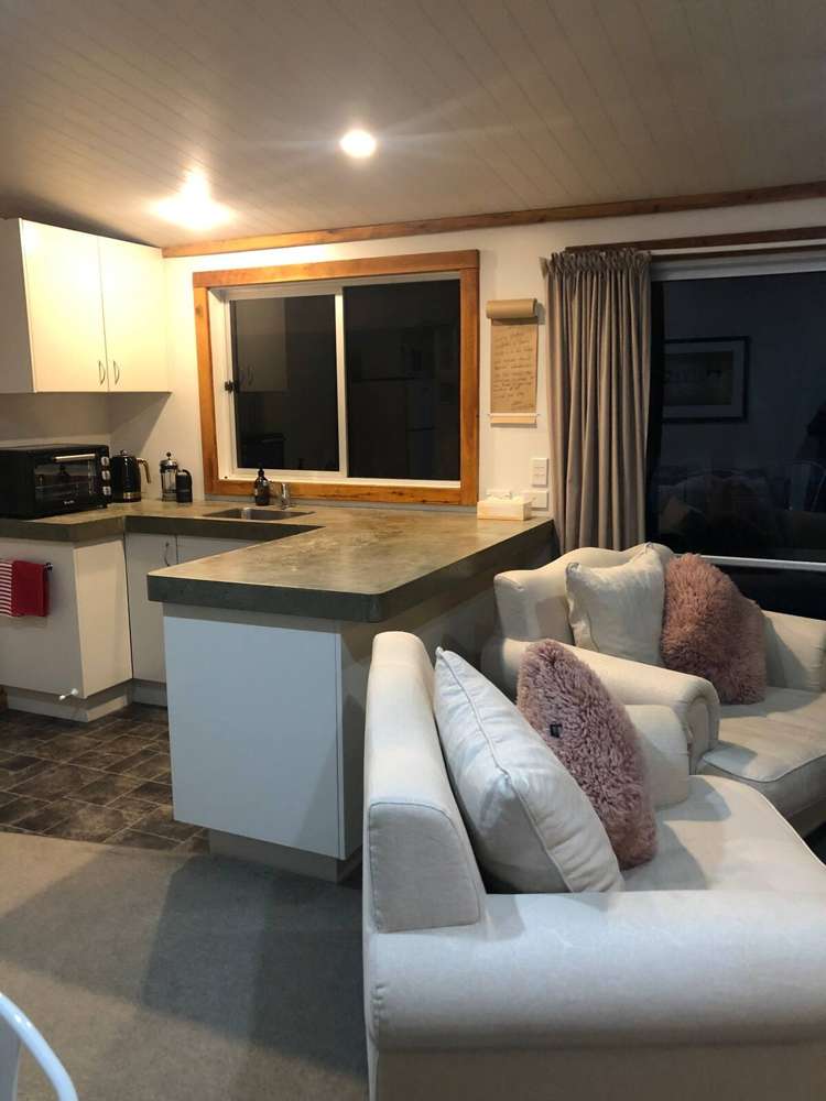 23 Ewing Place Albert Town_28