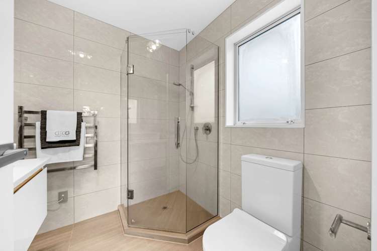 7B Ward Crescent Te Atatu Peninsula_21