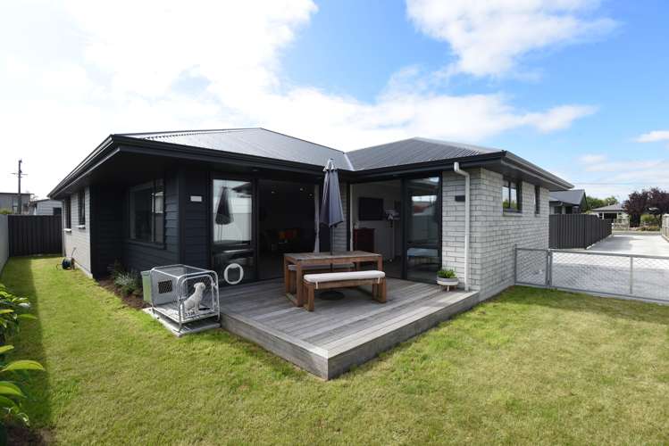 38 Prince Street Winton_19