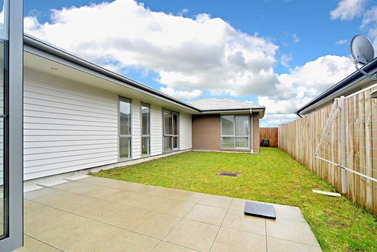 9 Kaki Lane Takanini_6