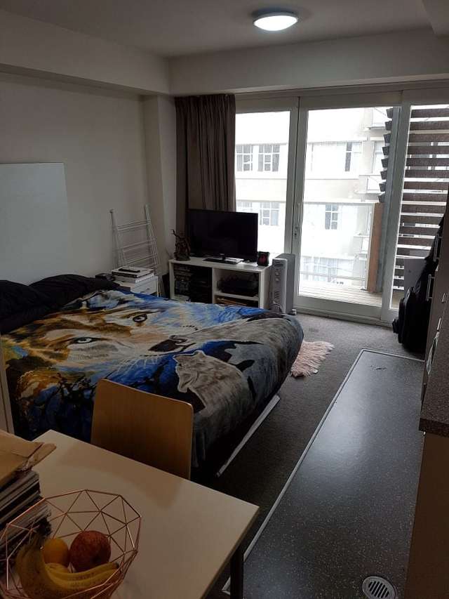 506A/170 Taranaki Street Te Aro_1