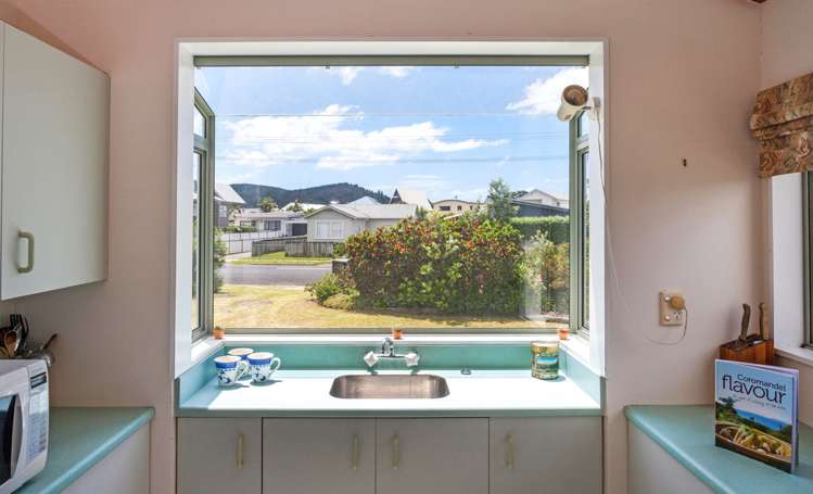 221 Ocean Road Whangamata_7