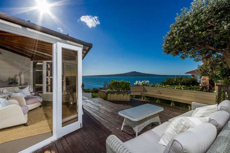 68 Seacliffe Avenue Narrow Neck_7