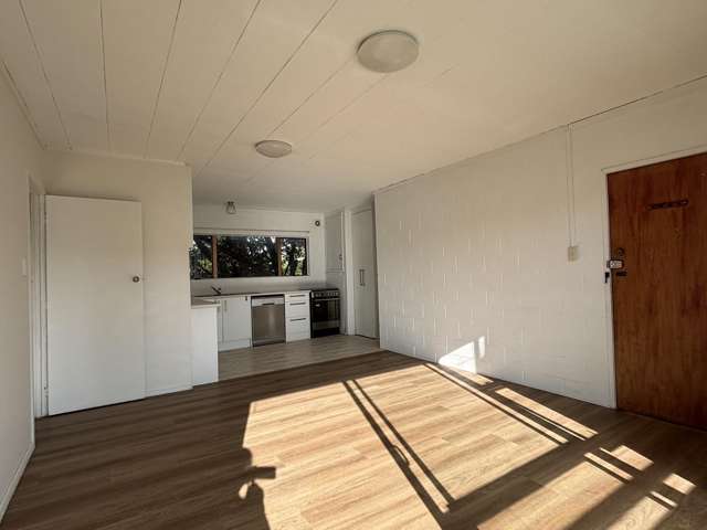 9/762 Beach Rd Browns Bay_4