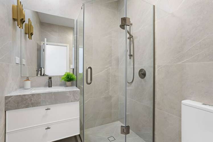 18 Ara Taha Crescent Orewa_14