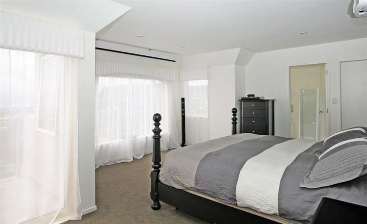 30 Downing Street Crofton Downs_9