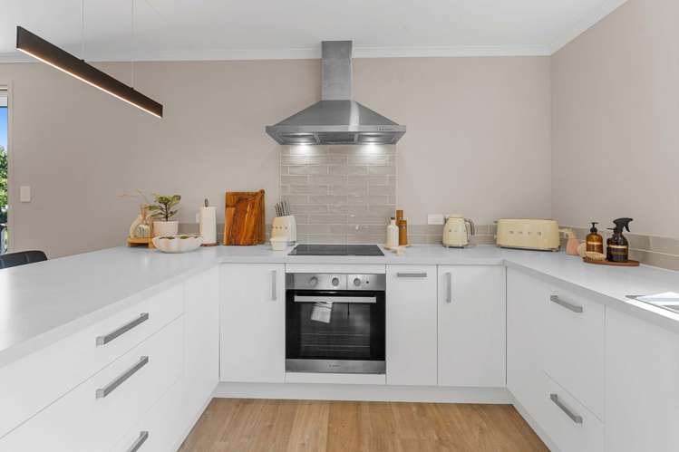 9 Godwit Lane Welcome Bay_1