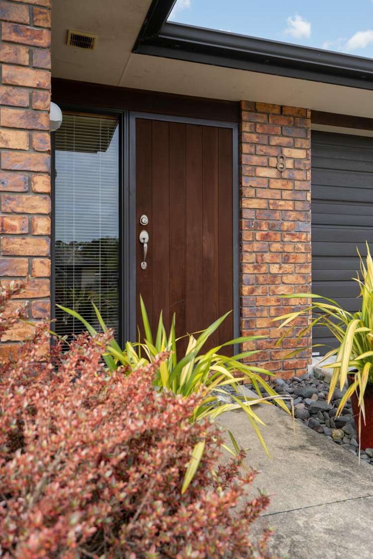 8 Grace Avenue Cambridge_1