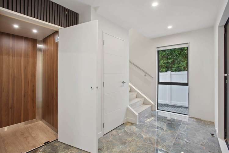 2b Tuhaere Street Orakei_6