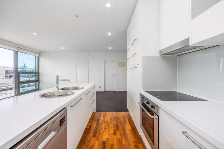 509/2 Beach Road Auckland Central_11