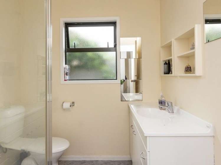 42A Townshend Crescent 10781_8