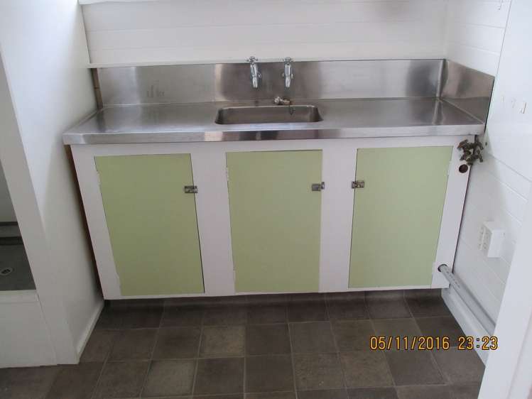 2/15 Swanns Road Richmond_14