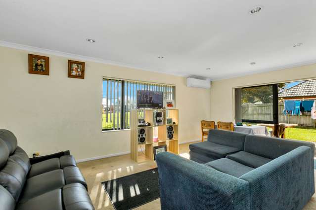 2 Old Park Place Takanini_1