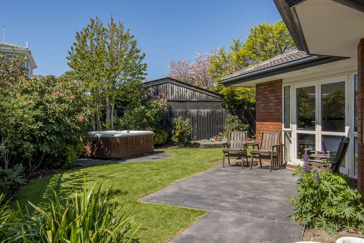 61 Becmead Drive Harewood_18