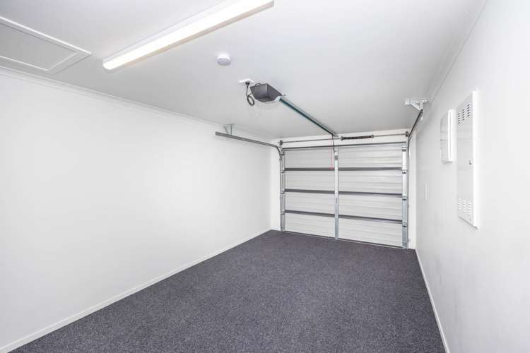 1/82 Bruce Avenue Glenview_16