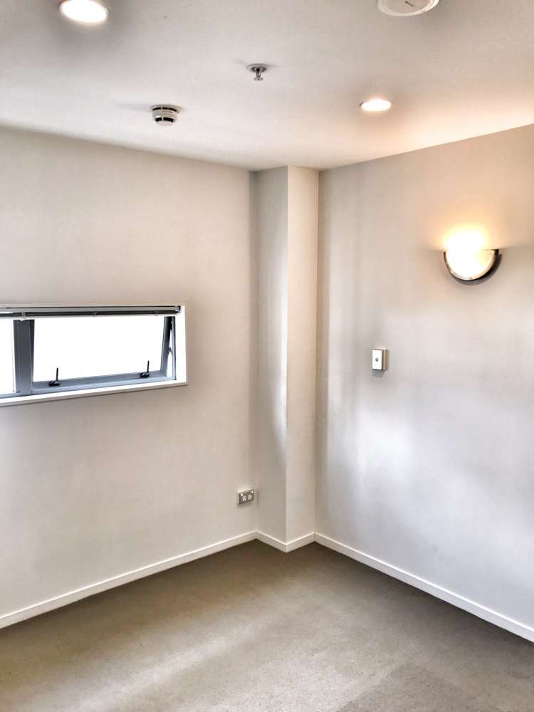 1205/17 Vogel Lane Auckland Central_6
