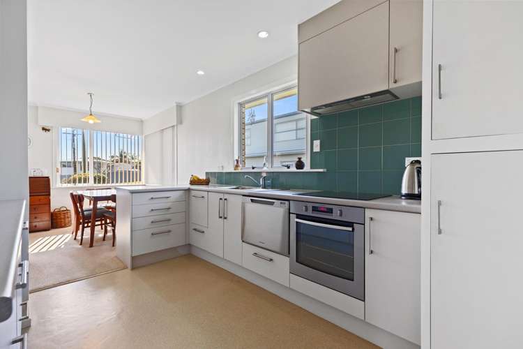 52 Smiths Road Matua_3