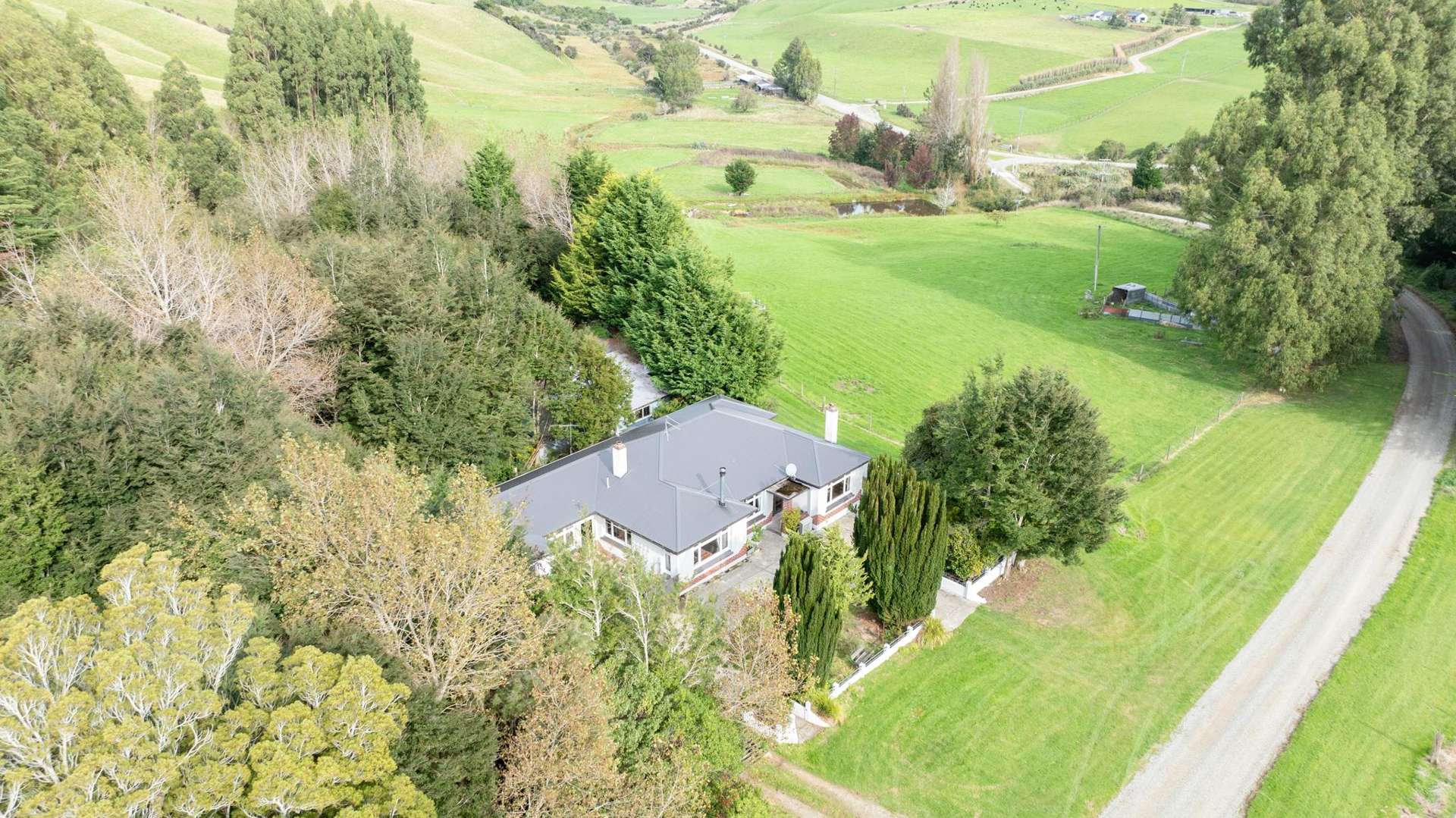 28 Mandeville Road Winton Surrounds_0