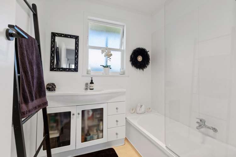 73 Ridge Street Otumoetai_24