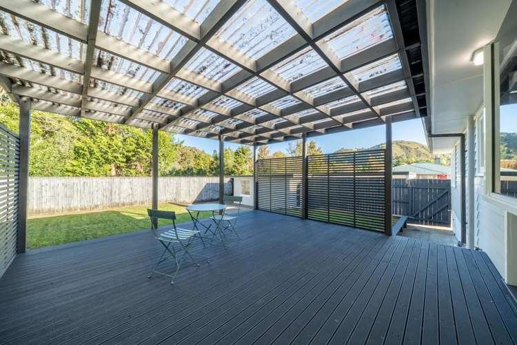 670 Main Road North Te Marua_19