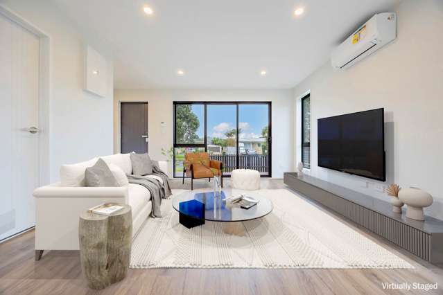 2/21 Peachgrove Road Te Atatu Peninsula_1