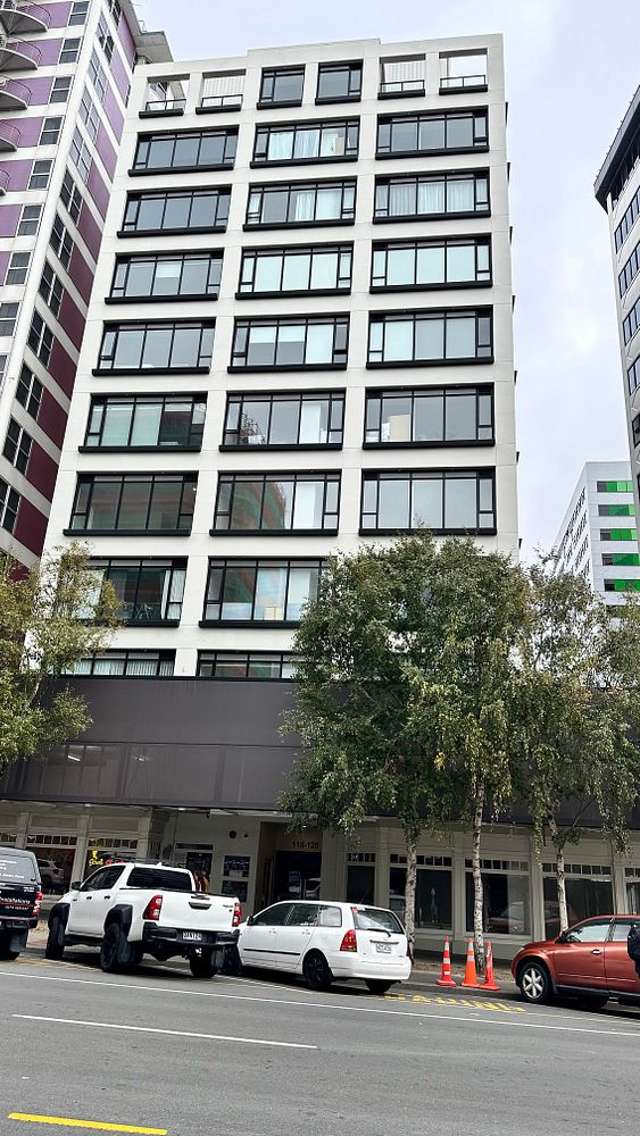 CORNER Modern 2BR City Haven - Te Aro Gem!