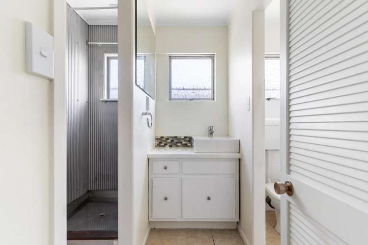 88 Aberdeen Road Campbells Bay_13