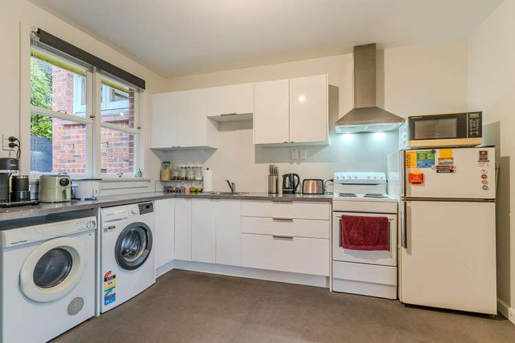 70a Heriot Row North Dunedin_7