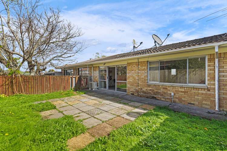 2/81 Puhinui Road Papatoetoe_0