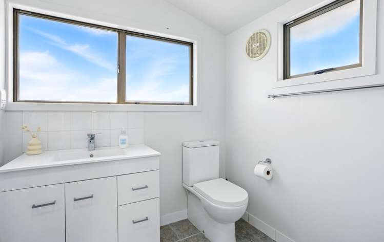 75 Ruakaka Beach Road Ruakaka_17