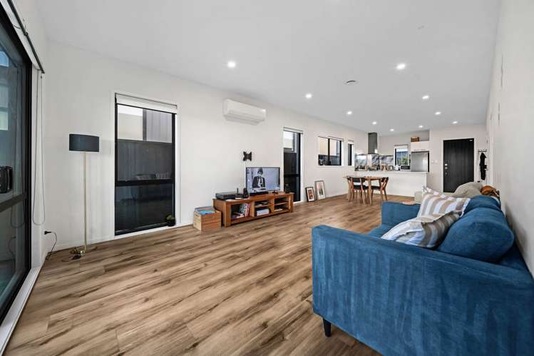 18 Canna Street Flat Bush_8