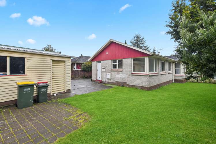 75 Snell Drive Chartwell_11