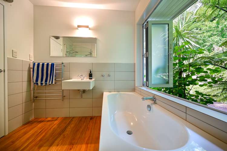 119 The Ridgeway Stoke_9